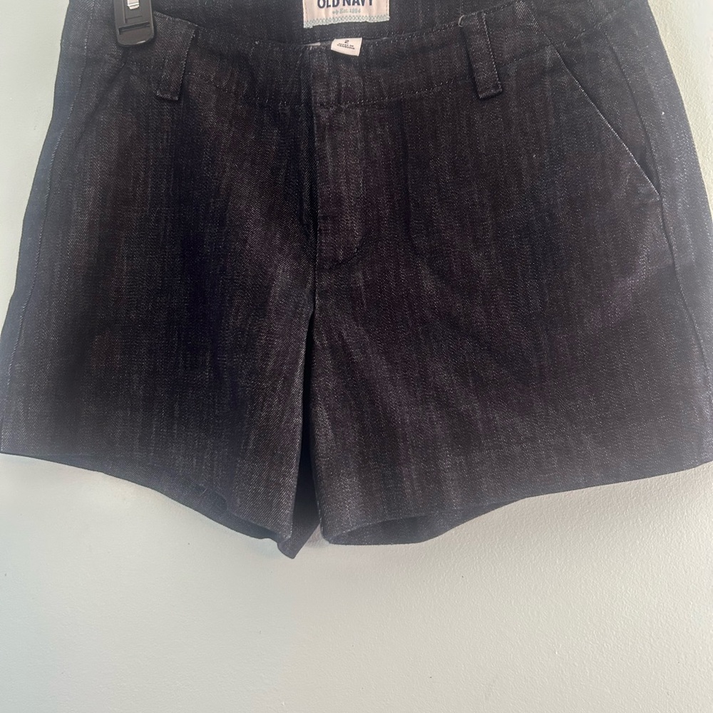 Old Navy Dark Denim Jean Shorts - Picture 2 of 8